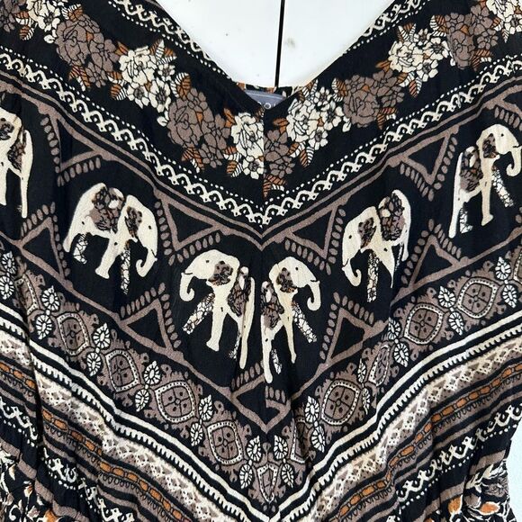 NWT - BeCool Women Black Elephants Jumper Romper Shorts - Size Small - Picture 5 of 7